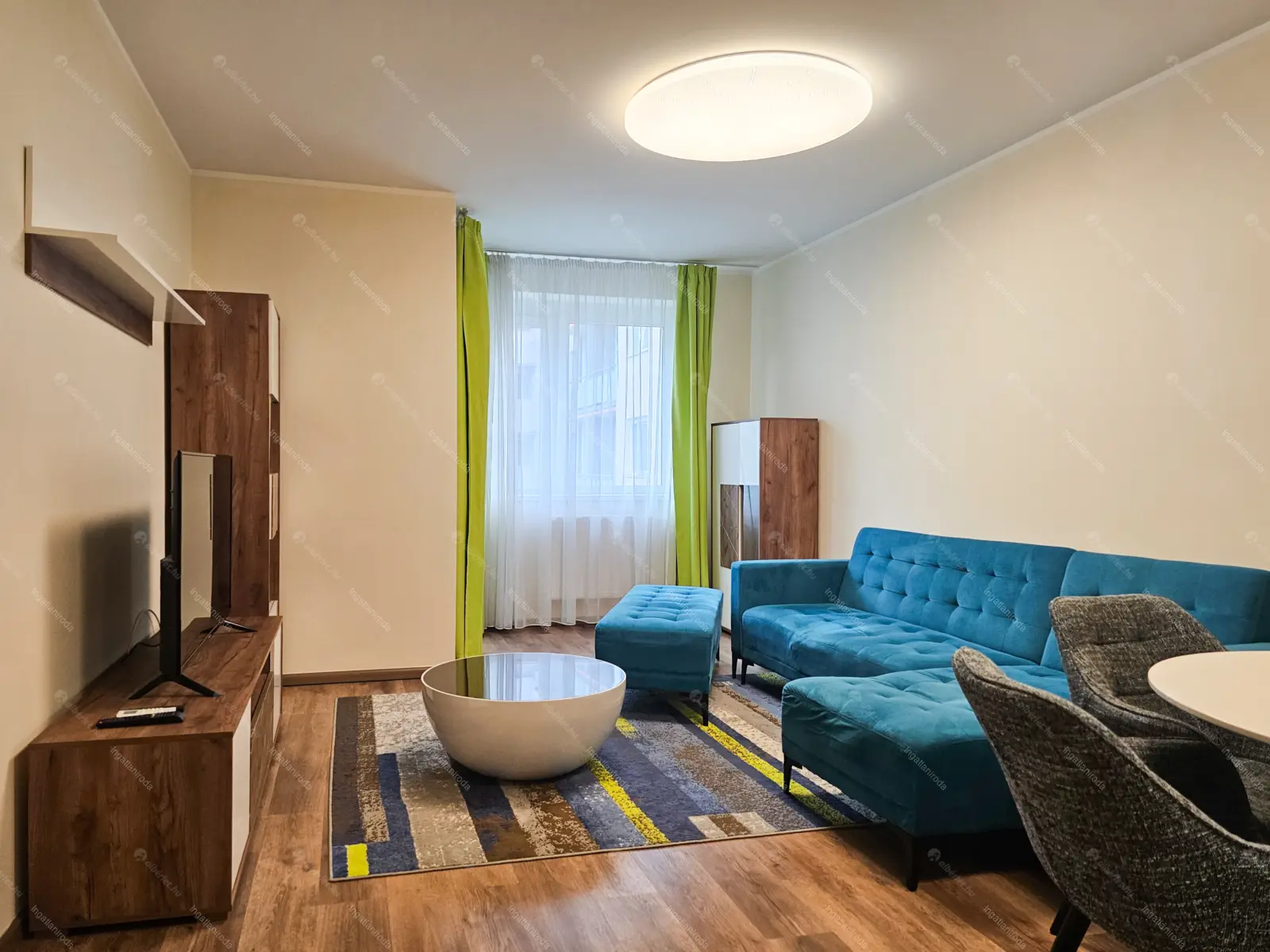 Kiadó albérlet 310000 Ft/hó áron: Budapest, XIII. kerület  Röppentyű utca. Mérete: 46 nm, 2 szobás | Alberlet.hu - 6701110