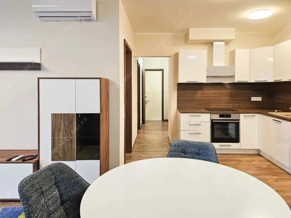 Kiadó albérlet 405000 Ft/hó áron: Budapest, XIII. kerület  Röppentyű utca. Mérete: 70 nm, 3 szobás | Alberlet.hu - 6638203