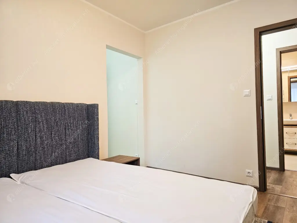 Kiadó albérlet 405000 Ft/hó áron: Budapest, XIII. kerület  Röppentyű utca. Mérete: 70 nm, 3 szobás | Alberlet.hu - 6638206