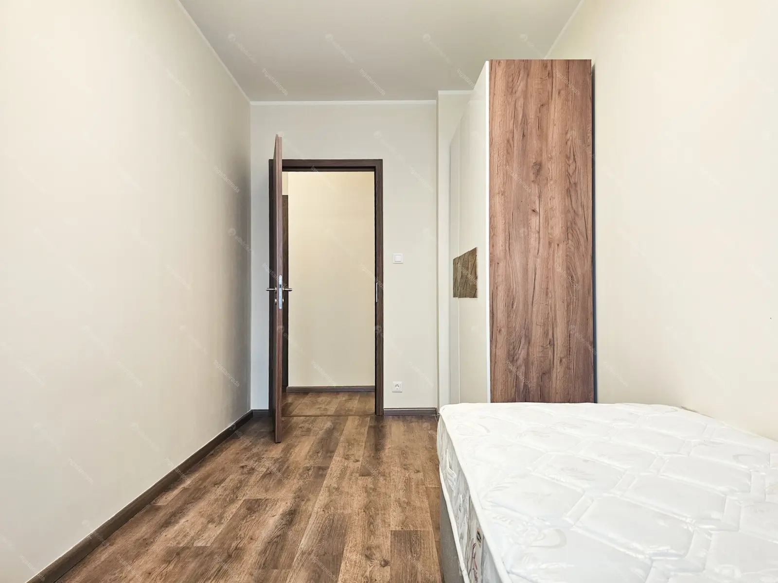 Kiadó albérlet 393000 Ft/hó áron: Budapest, XIII. kerület  Röppentyű utca. Mérete: 73 nm, 3 szobás | Alberlet.hu - 6700933