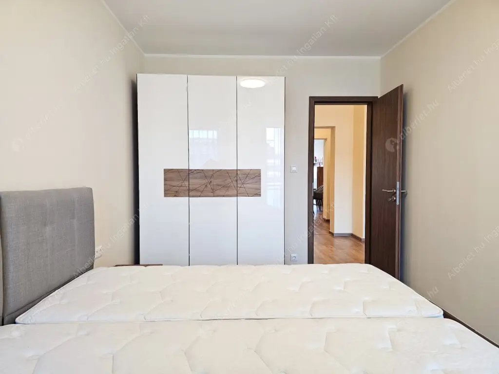 Kiadó albérlet 471000 Ft/hó áron: Budapest, XIII. kerület  Röppentyű utca. Mérete: 80 nm, 3 szobás | Alberlet.hu - 6637402