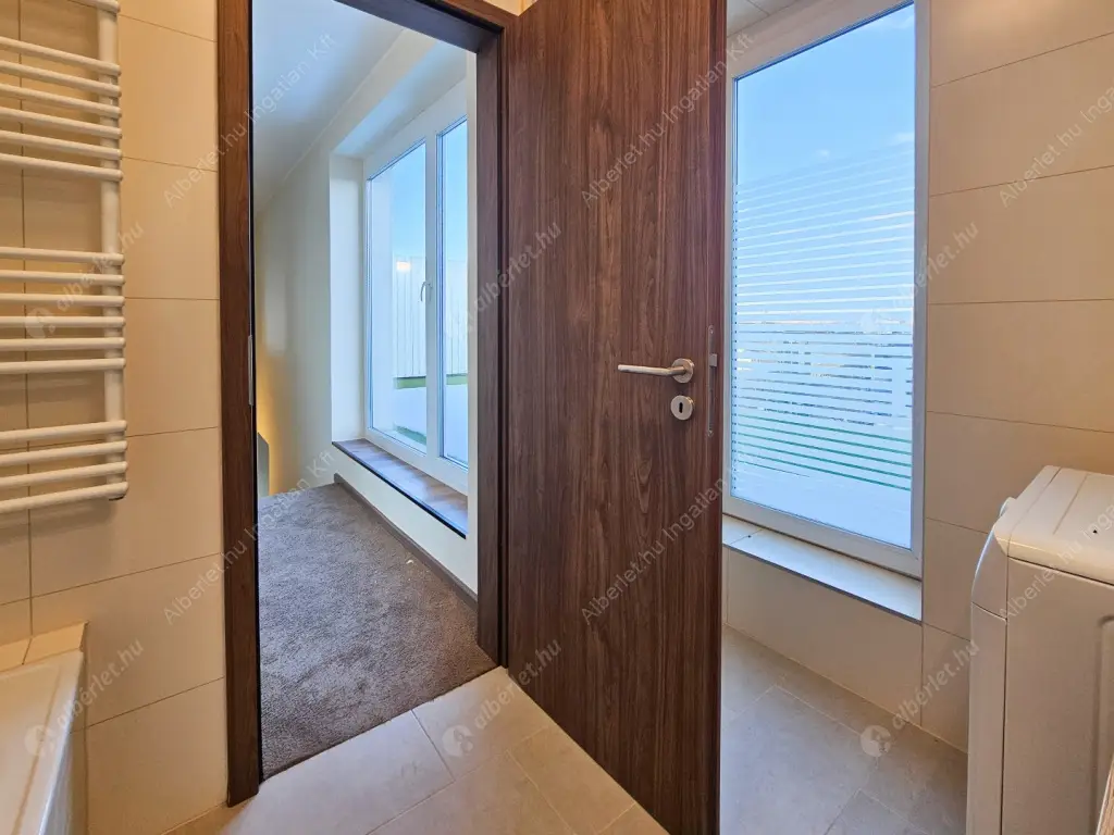 Kiadó albérlet 525000 Ft/hó áron: Budapest, XIII. kerület  Röppentyű utca. Mérete: 80 nm, 3 szobás | Alberlet.hu - 6637442
