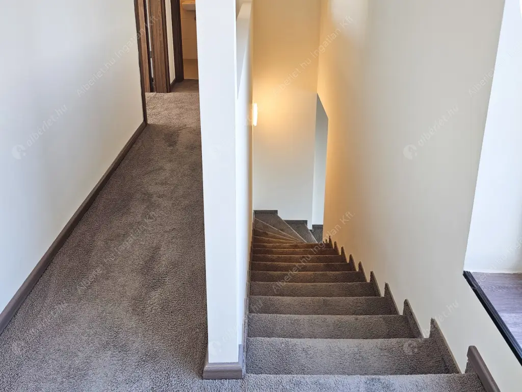 Kiadó albérlet 525000 Ft/hó áron: Budapest, XIII. kerület  Röppentyű utca. Mérete: 80 nm, 3 szobás | Alberlet.hu - 6637444