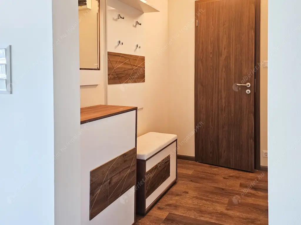 Kiadó albérlet 525000 Ft/hó áron: Budapest, XIII. kerület  Röppentyű utca. Mérete: 80 nm, 3 szobás | Alberlet.hu - 6637451