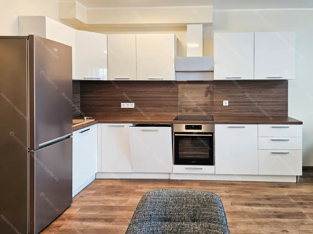 Kiadó albérlet 471000 Ft/hó áron: Budapest, XIII. kerület  Röppentyű utca. Mérete: 80 nm, 3 szobás | Alberlet.hu - 6667183