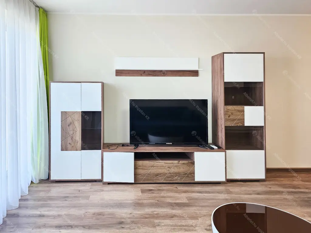 Kiadó albérlet 471000 Ft/hó áron: Budapest, XIII. kerület  Röppentyű utca. Mérete: 80 nm, 3 szobás | Alberlet.hu - 6667839