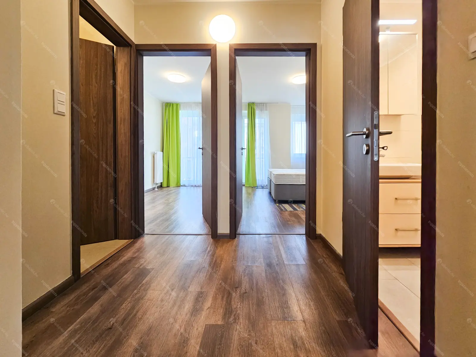 Kiadó albérlet 351000 Ft/hó áron: Budapest, XIII. kerület  Röppentyű utca. Mérete: 80 nm, 3 szobás | Alberlet.hu - 6700197