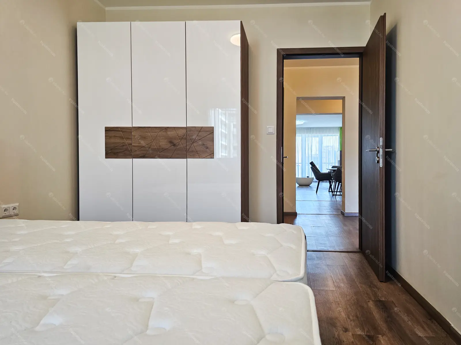 Kiadó albérlet 351000 Ft/hó áron: Budapest, XIII. kerület  Röppentyű utca. Mérete: 80 nm, 3 szobás | Alberlet.hu - 6700199