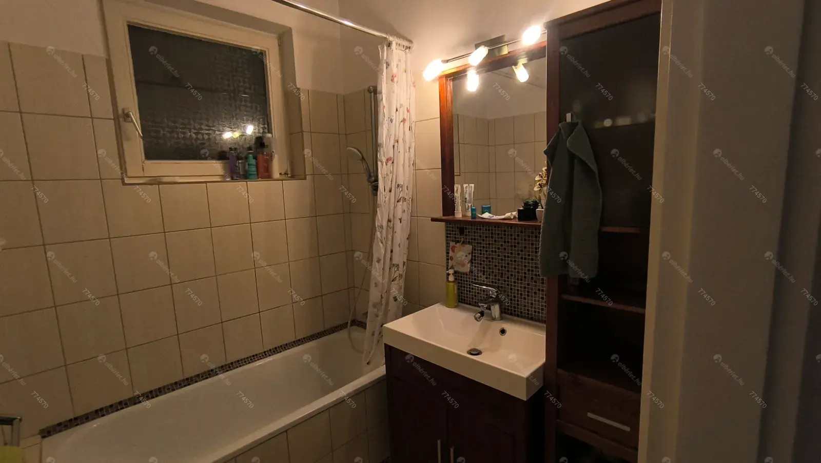 Kiadó albérlet 240000 Ft/hó áron: Budapest, XIII. kerület  Rózsafa utca. Mérete: 47 nm, 2 szobás | Alberlet.hu - 6651771