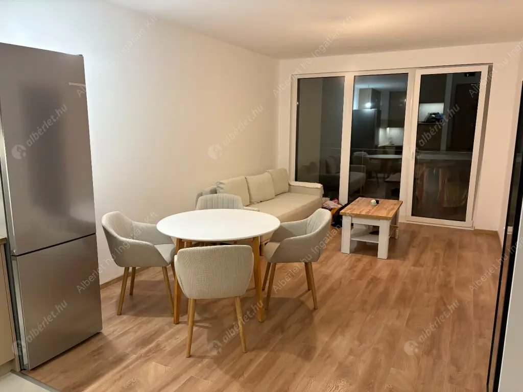 Kiadó albérlet 290000 Ft/hó áron: Budapest, XIII. kerület  Rózsafa utca. Mérete: 48 nm, 2 szobás | Alberlet.hu - 6577670