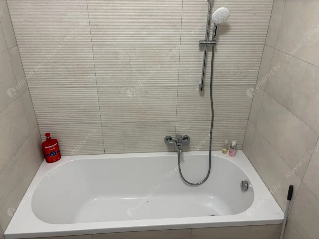 Kiadó albérlet 290000 Ft/hó áron: Budapest, XIII. kerület  Rózsafa utca. Mérete: 48 nm, 2 szobás | Alberlet.hu - 6577678