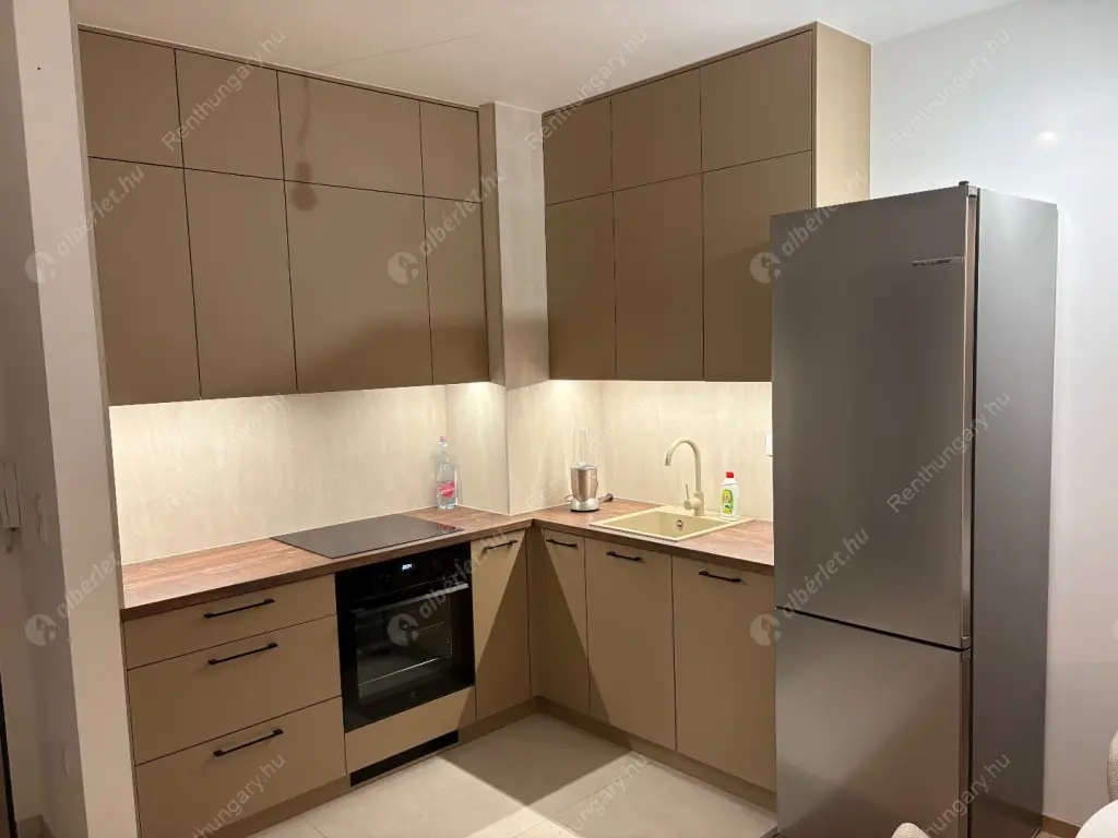 Kiadó albérlet 270000 Ft/hó áron: Budapest, XIII. kerület  Rózsafa utca. Mérete: 48 nm, 2 szobás | Alberlet.hu - 6583435