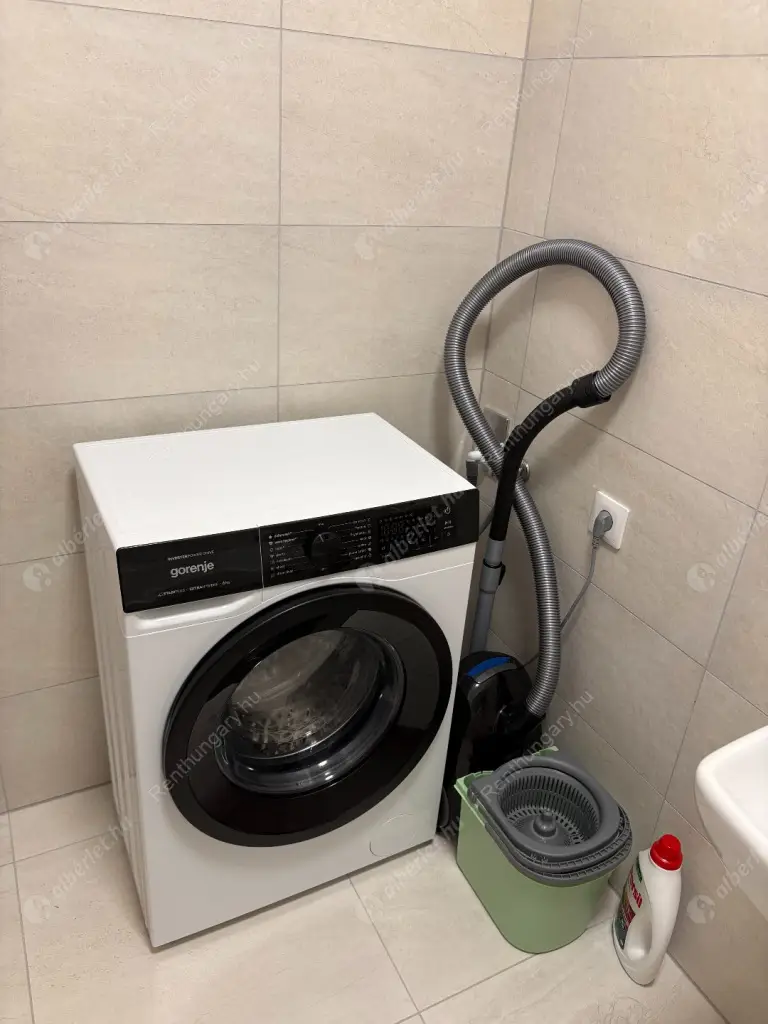 Kiadó albérlet 270000 Ft/hó áron: Budapest, XIII. kerület  Rózsafa utca. Mérete: 48 nm, 2 szobás | Alberlet.hu - 6583446