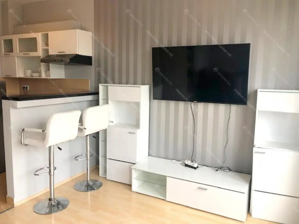 Kiadó albérlet 230000 Ft/hó áron: Budapest, XIII. kerület  Rozsnyay utca. Mérete: 30 nm, 1 szobás | Alberlet.hu - 6684452