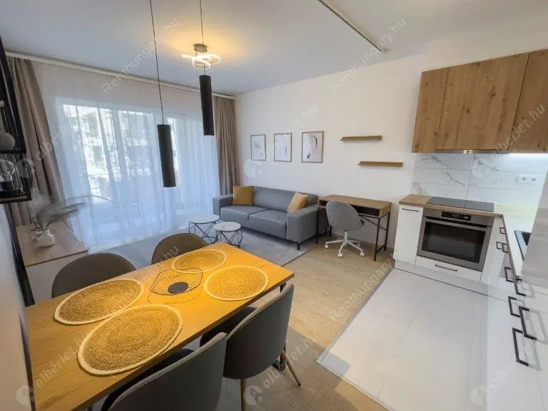 Kiadó albérlet 320000 Ft/hó áron: Budapest, XIII. kerület  Rozsnyay utca. Mérete: 41 nm, 2 szobás | Alberlet.hu - 6628306