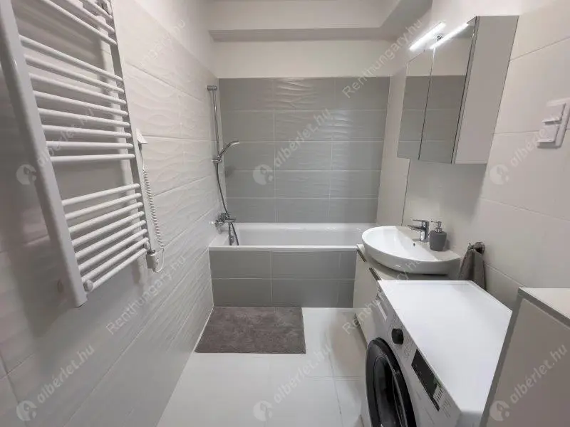 Kiadó albérlet 320000 Ft/hó áron: Budapest, XIII. kerület  Rozsnyay utca. Mérete: 41 nm, 2 szobás | Alberlet.hu - 6628320