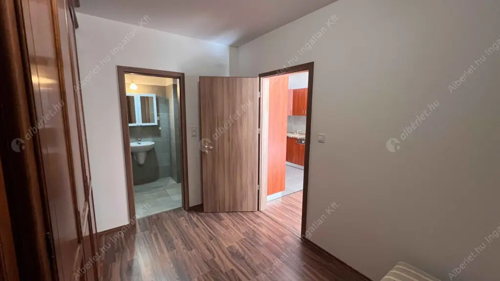 Kiadó albérlet 400000 Ft/hó áron: Budapest, XIII. kerület  Rozsnyay utca. Mérete: 77 nm, 4 szobás | Alberlet.hu - 6578304