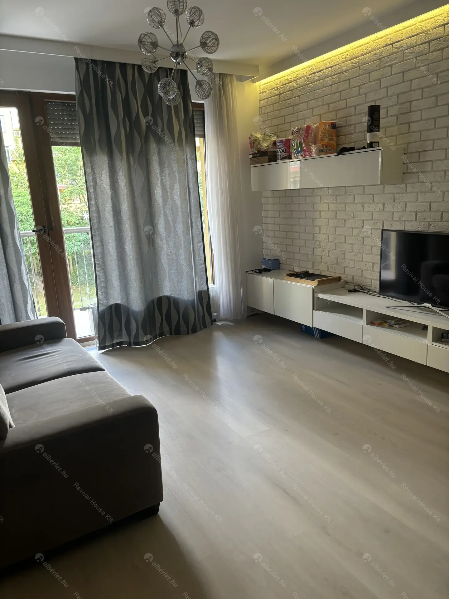 Kiadó albérlet 850000 Ft/hó áron: Budapest, XIII. kerület  Sólyatér utca. Mérete: 95 nm, 4 szobás | Alberlet.hu - 6315362