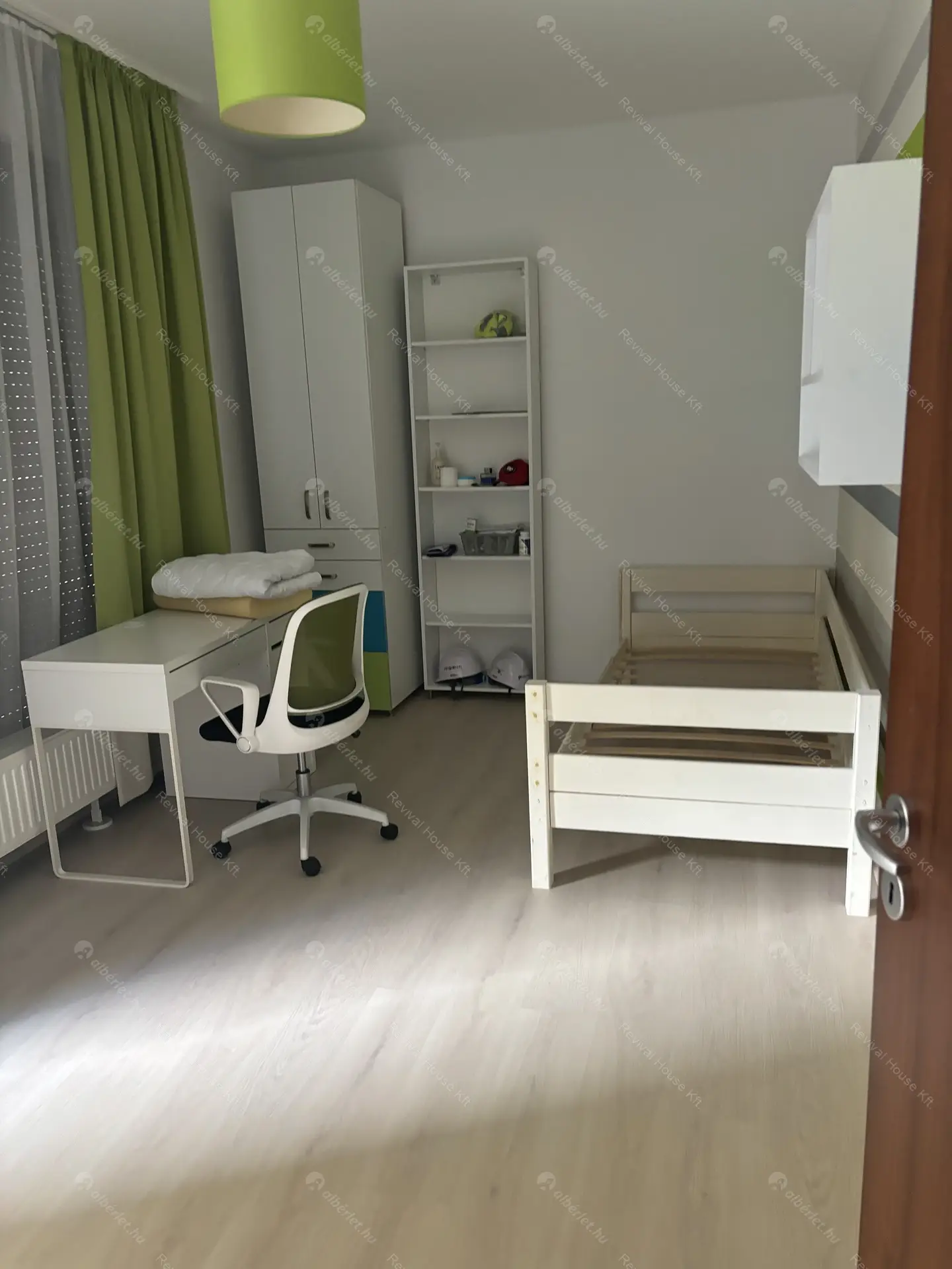 Kiadó albérlet 850000 Ft/hó áron: Budapest, XIII. kerület  Sólyatér utca. Mérete: 95 nm, 4 szobás | Alberlet.hu - 6315364