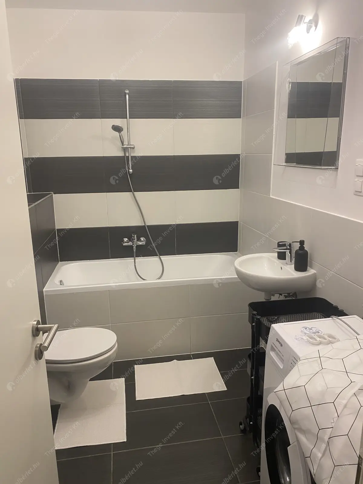 Kiadó albérlet 260000 Ft/hó áron: Budapest, XIII. kerület  Szabolcs utca. Mérete: 35 nm, 1 szobás | Alberlet.hu - 6566593