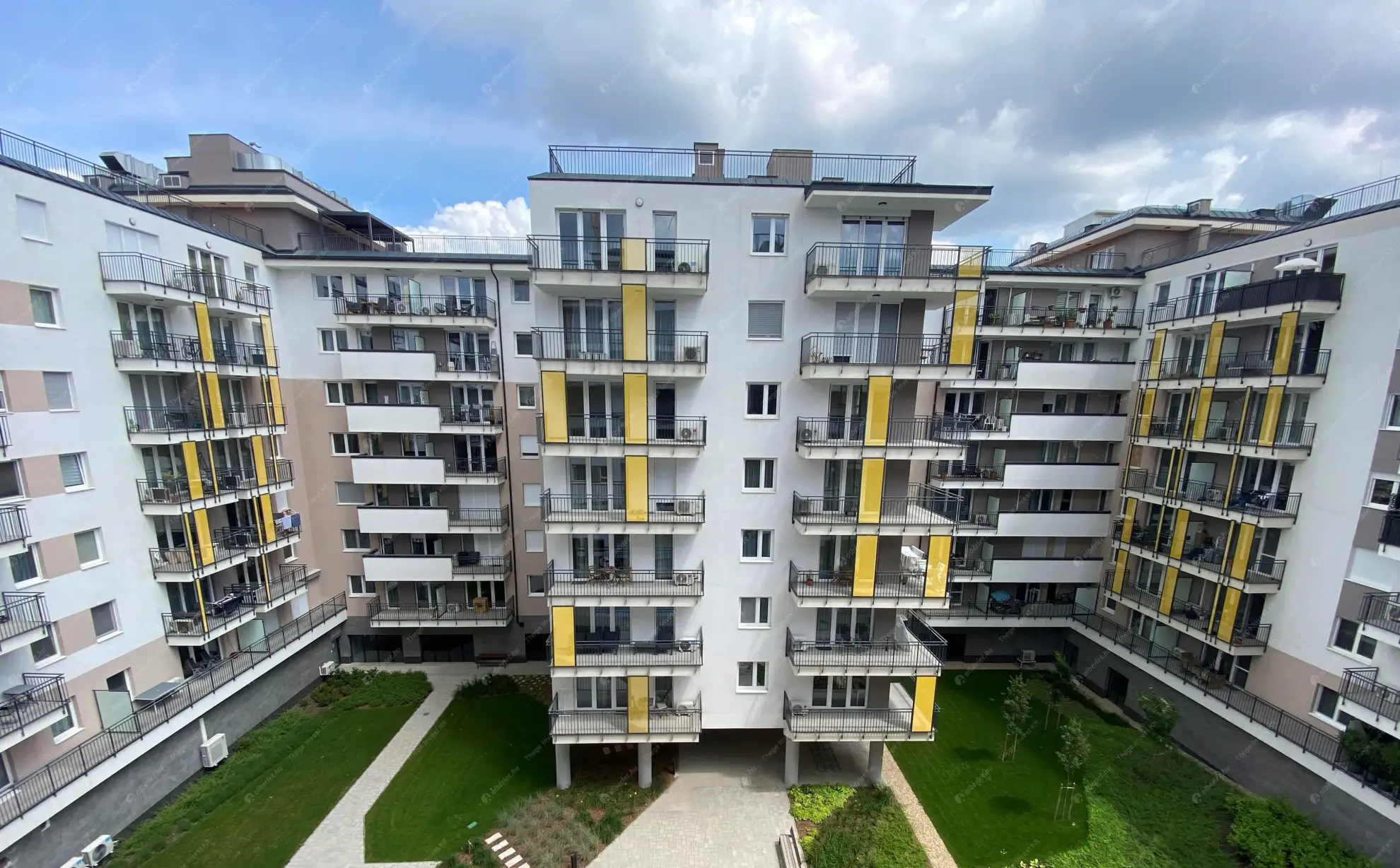 Kiadó albérlet 260000 Ft/hó áron: Budapest, XIII. kerület  Szabolcs utca. Mérete: 35 nm, 1 szobás | Alberlet.hu - 6566603