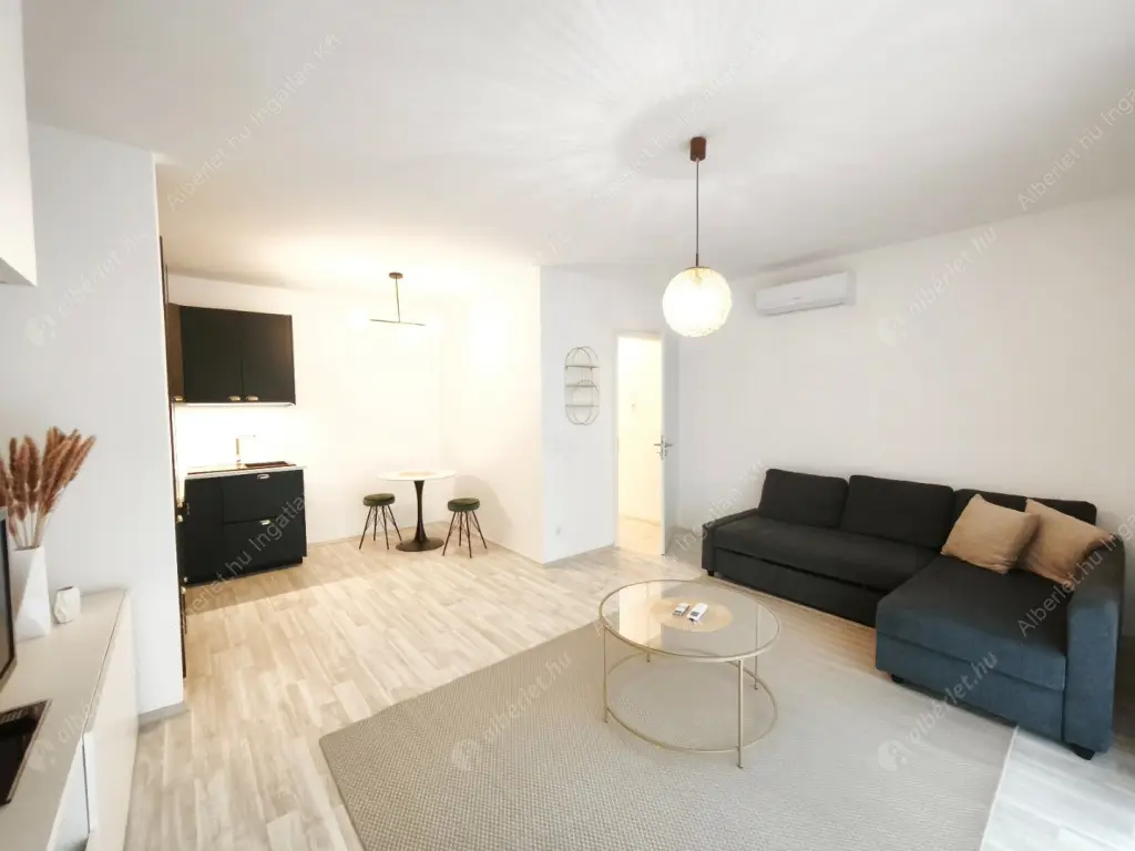 Kiadó albérlet 260000 Ft/hó áron: Budapest, XIII. kerület  Szabolcs utca. Mérete: 35 nm, 1 szobás | Alberlet.hu - 6625030