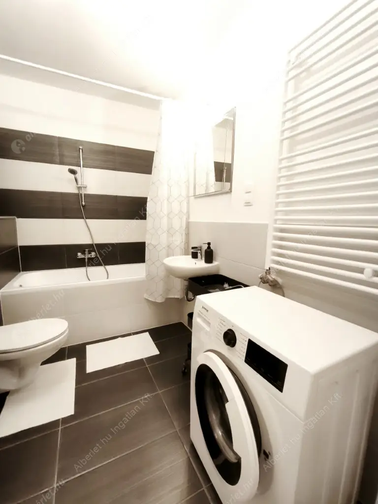 Kiadó albérlet 260000 Ft/hó áron: Budapest, XIII. kerület  Szabolcs utca. Mérete: 35 nm, 1 szobás | Alberlet.hu - 6625036
