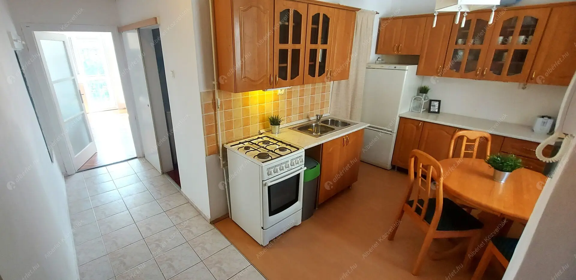 Kiadó albérlet 165000 Ft/hó áron: Budapest, XIII. kerület  Szabolcs utca. Mérete: 35 nm, 1 szobás | Alberlet.hu - 6603061