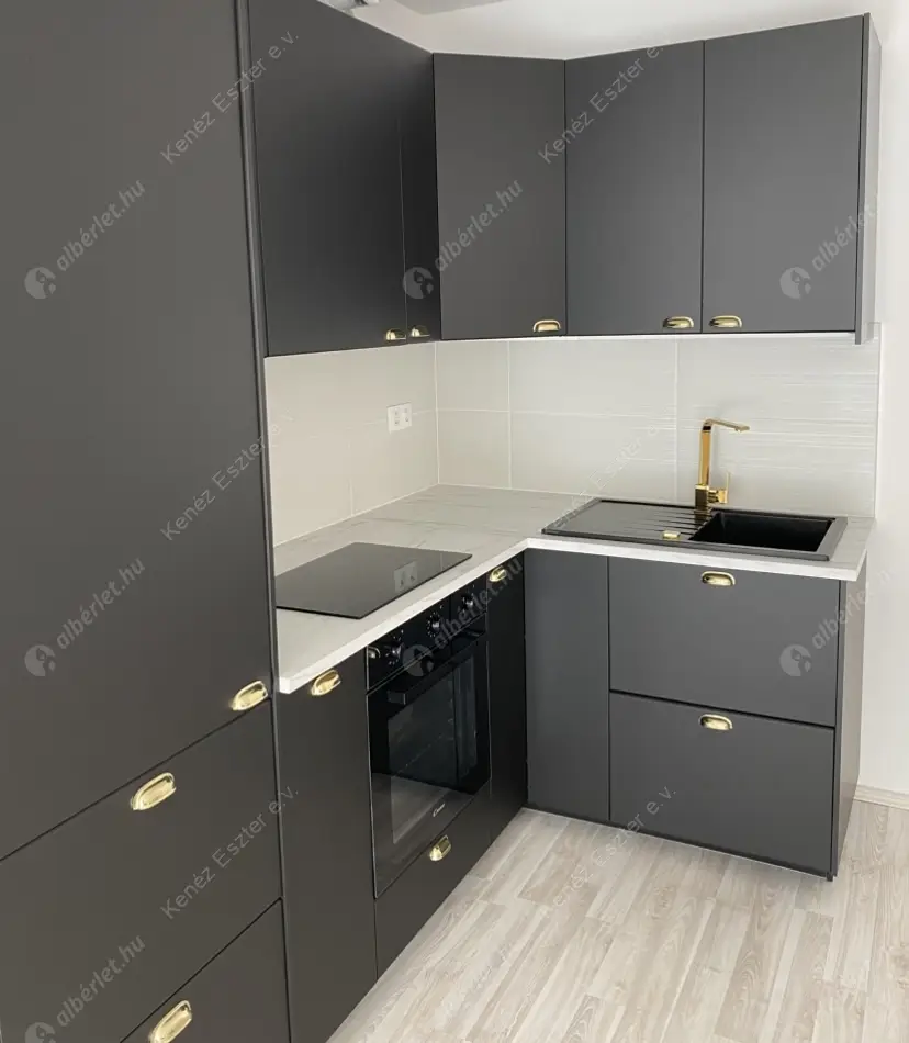 Kiadó albérlet 260000 Ft/hó áron: Budapest, XIII. kerület  Szabolcs utca. Mérete: 36 nm, 1 szobás | Alberlet.hu - 6572244