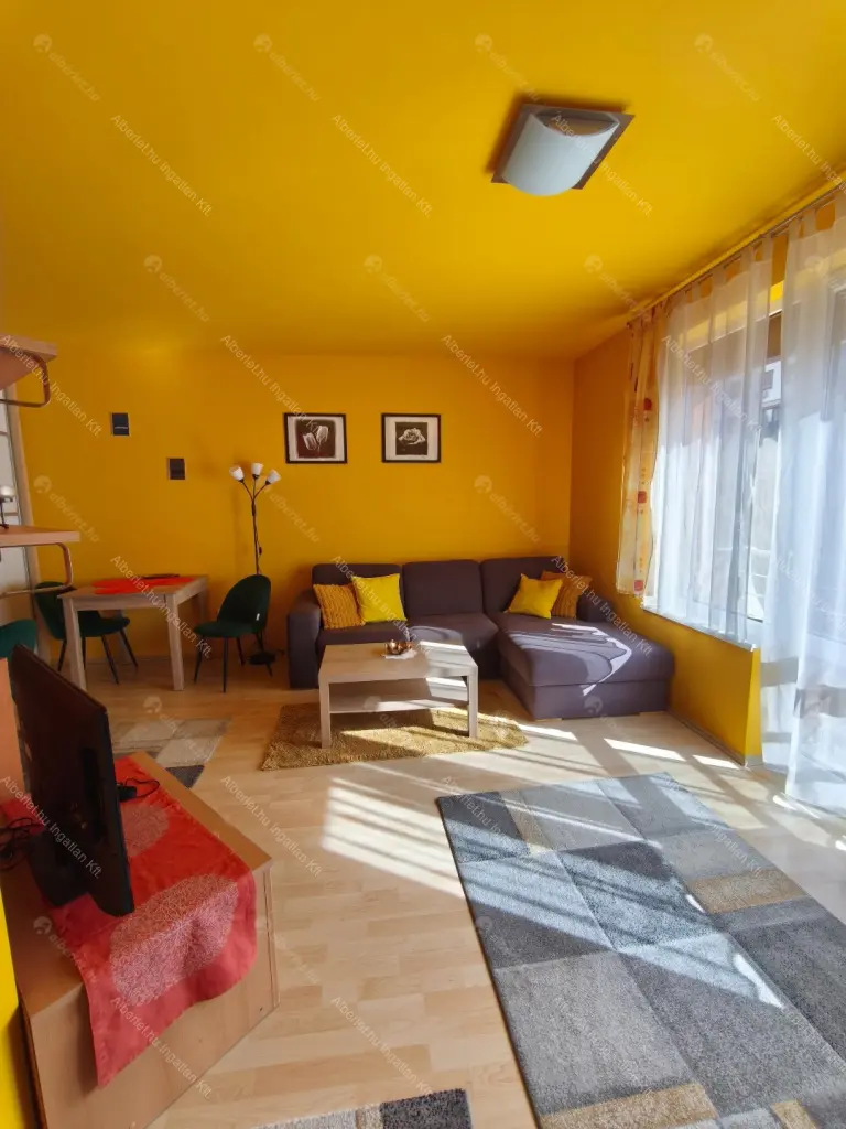 Kiadó albérlet 239000 Ft/hó áron: Budapest, XIII. kerület  Szabolcs utca. Mérete: 42 nm, 2 szobás | Alberlet.hu - 6687982