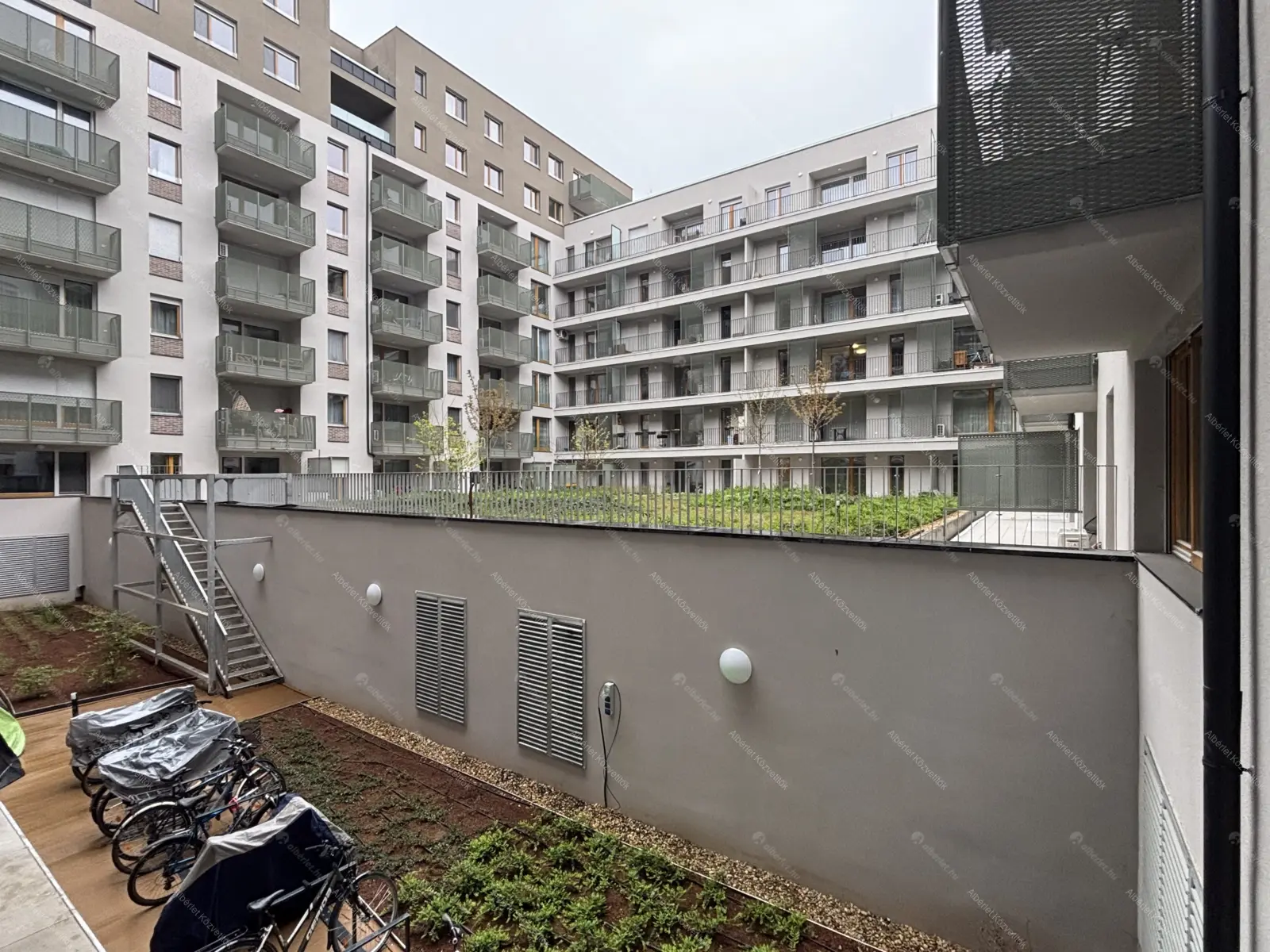 Kiadó albérlet 280000 Ft/hó áron: Budapest, XIII. kerület  Szabolcs utca. Mérete: 43 nm, 1 szobás | Alberlet.hu - 6689350