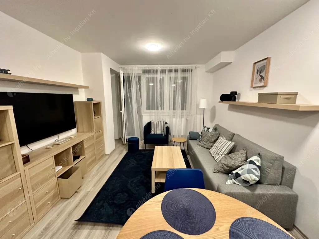 Kiadó albérlet 290000 Ft/hó áron: Budapest, XIII. kerület  Szabolcs utca. Mérete: 45 nm, 2 szobás | Alberlet.hu - 6602808