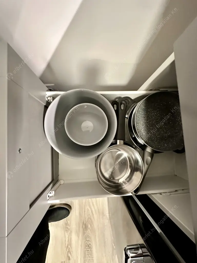 Kiadó albérlet 290000 Ft/hó áron: Budapest, XIII. kerület  Szabolcs utca. Mérete: 45 nm, 2 szobás | Alberlet.hu - 6602819