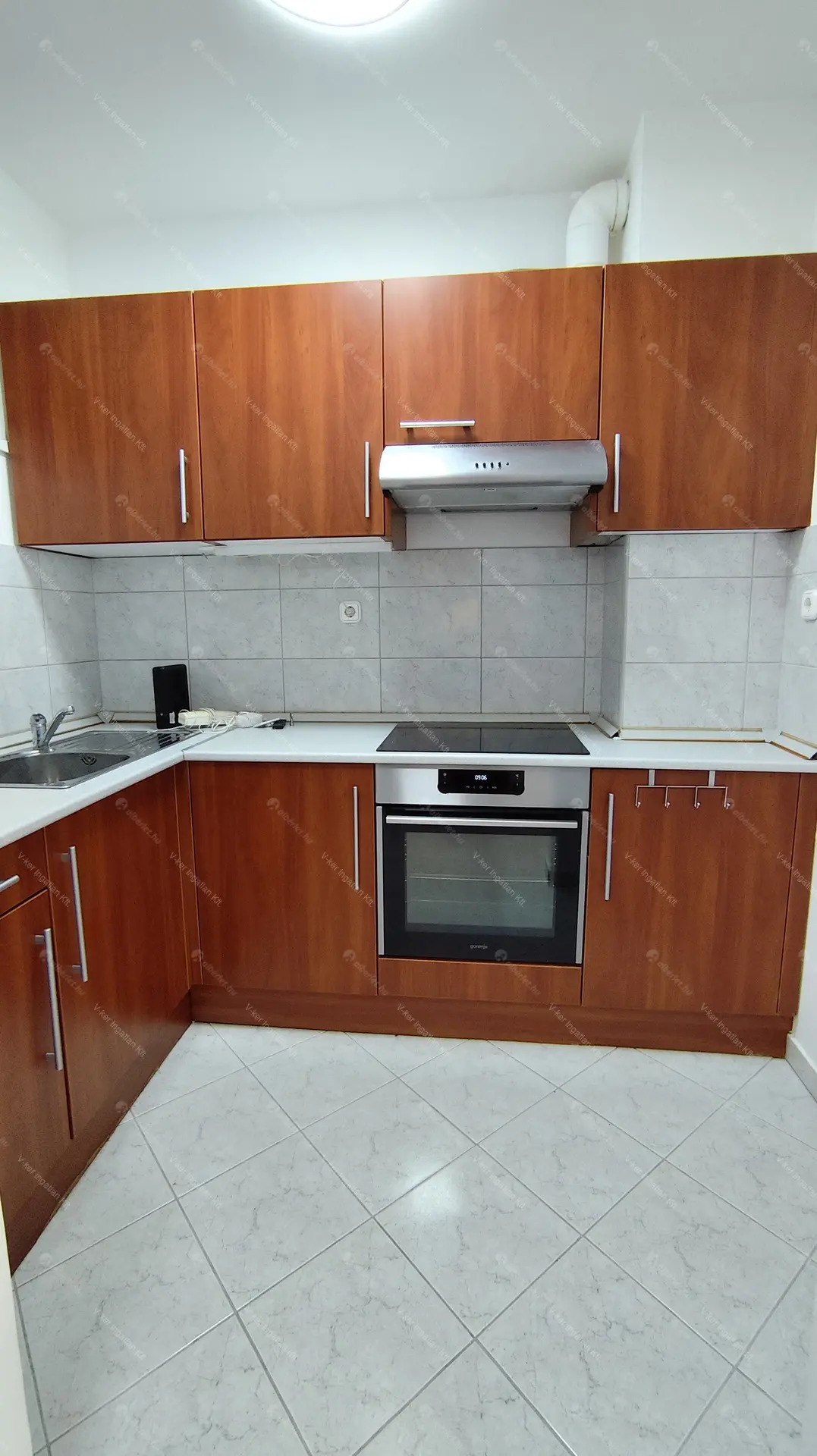 Kiadó albérlet 265000 Ft/hó áron: Budapest, XIII. kerület  Szabolcs utca. Mérete: 46 nm, 1 szobás | Alberlet.hu - 6474209