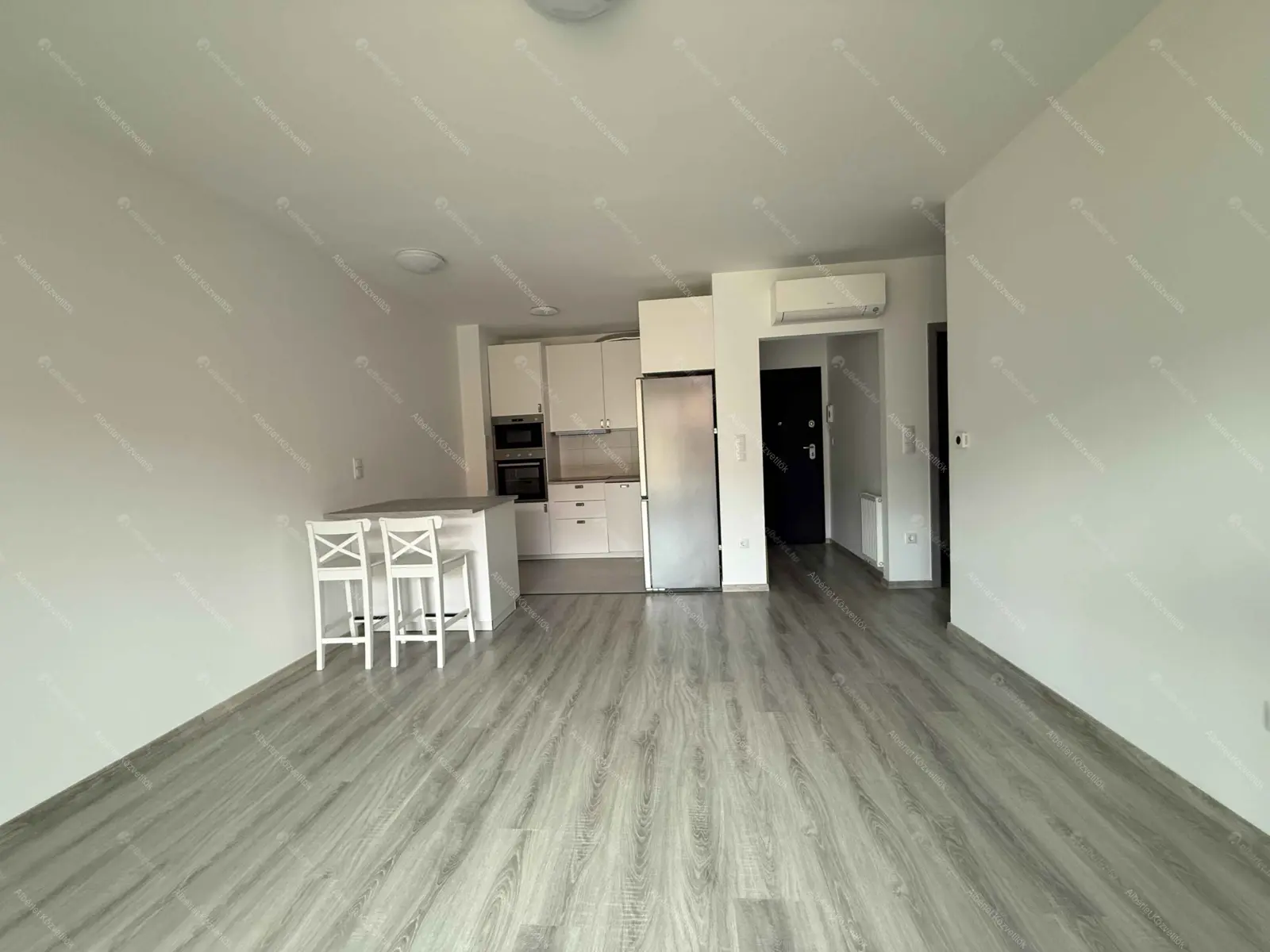 Kiadó albérlet 270000 Ft/hó áron: Budapest, XIII. kerület  Szabolcs utca. Mérete: 46 nm, 2 szobás | Alberlet.hu - 6702034