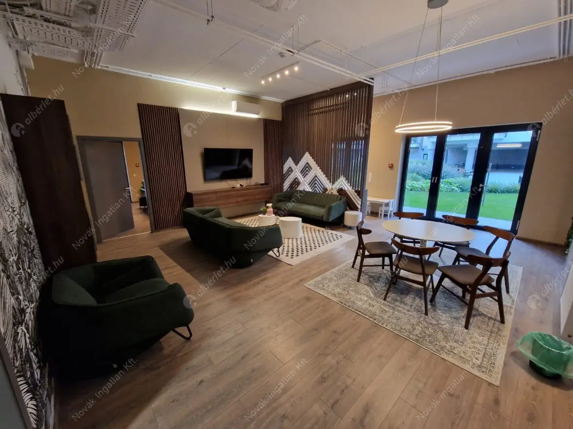 Kiadó albérlet 290000 Ft/hó áron: Budapest, XIII. kerület  Szabolcs utca. Mérete: 47 nm, 2 szobás | Alberlet.hu - 6575320