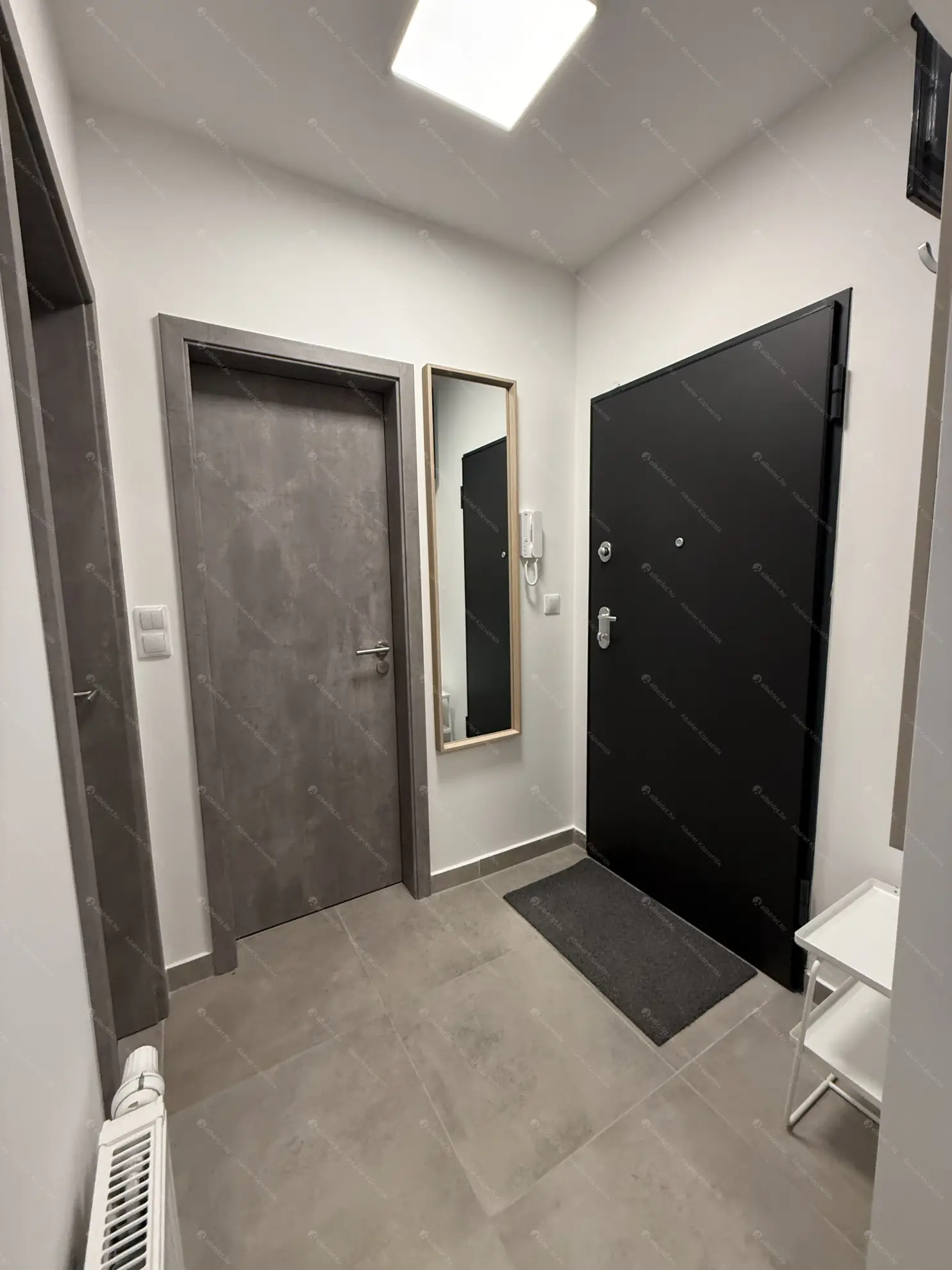 Kiadó albérlet 300000 Ft/hó áron: Budapest, XIII. kerület  Szabolcs utca. Mérete: 47 nm, 1 szobás | Alberlet.hu - 6589443