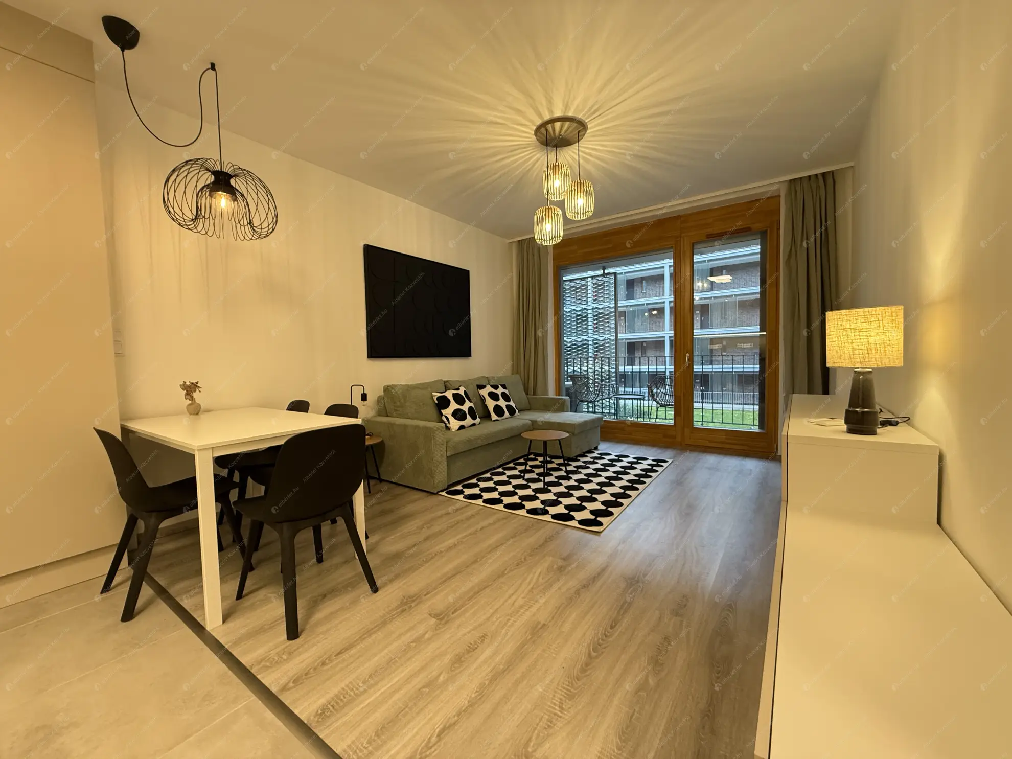 Kiadó albérlet 300000 Ft/hó áron: Budapest, XIII. kerület  Szabolcs utca. Mérete: 47 nm, 1 szobás | Alberlet.hu - 6589445