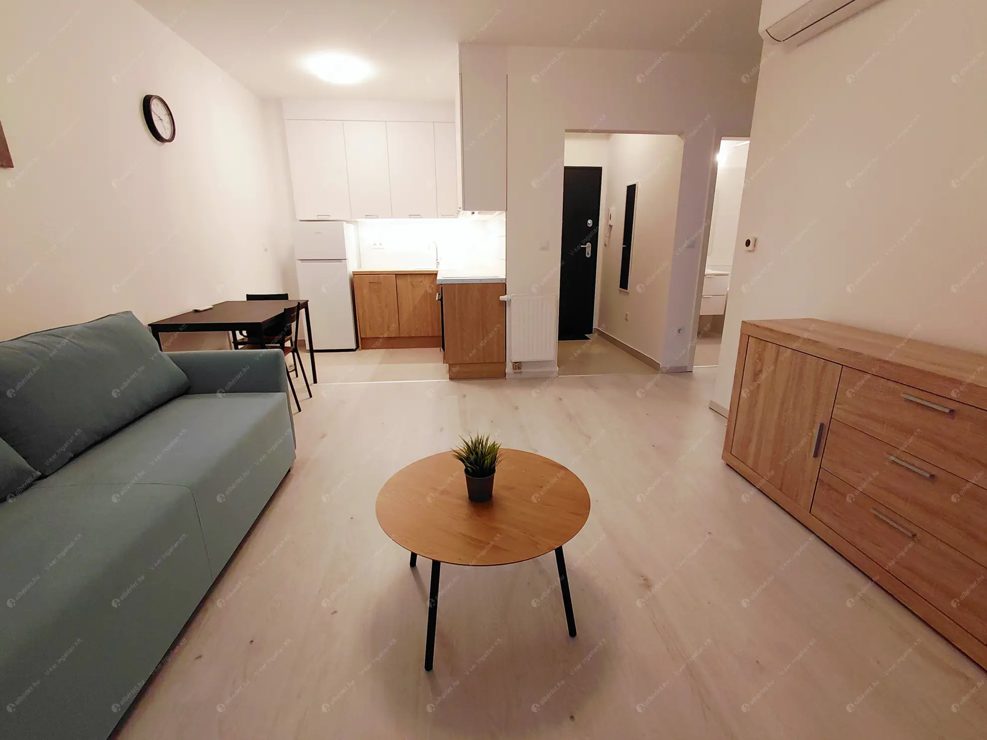 Kiadó albérlet 285000 Ft/hó áron: Budapest, XIII. kerület  Szabolcs utca. Mérete: 50 nm, 2 szobás | Alberlet.hu - 6558706