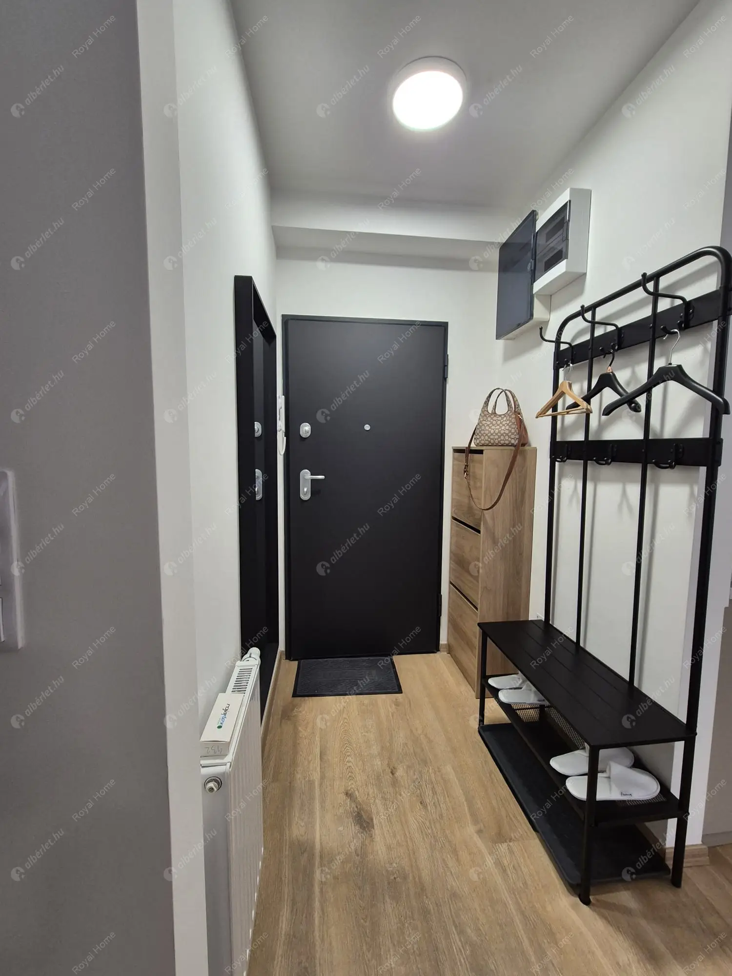 Kiadó albérlet 300000 Ft/hó áron: Budapest, XIII. kerület  Szabolcs utca. Mérete: 50 nm, 2 szobás | Alberlet.hu - 6579417