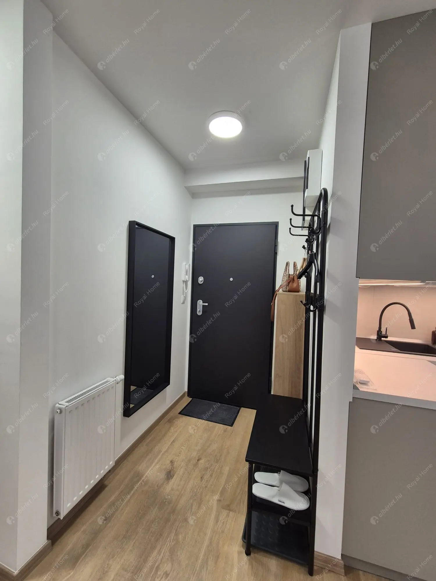 Kiadó albérlet 300000 Ft/hó áron: Budapest, XIII. kerület  Szabolcs utca. Mérete: 50 nm, 2 szobás | Alberlet.hu - 6579429