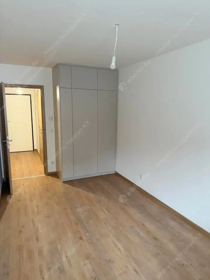 Kiadó albérlet 320000 Ft/hó áron: Budapest, XIII. kerület  Szabolcs utca. Mérete: 53 nm, 2 szobás | Alberlet.hu - 6636724