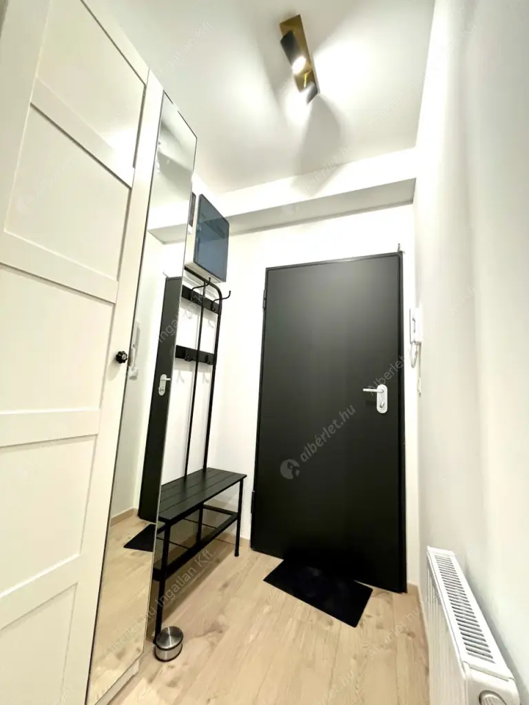 Kiadó albérlet 319000 Ft/hó áron: Budapest, XIII. kerület  Szabolcs utca. Mérete: 55 nm, 2 szobás | Alberlet.hu - 6586498