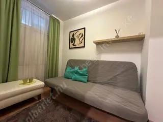 Kiadó albérlet 360000 Ft/hó áron: Budapest, XIII. kerület  Szabolcs utca. Mérete: 68 nm, 3 szobás | Alberlet.hu - 6599120