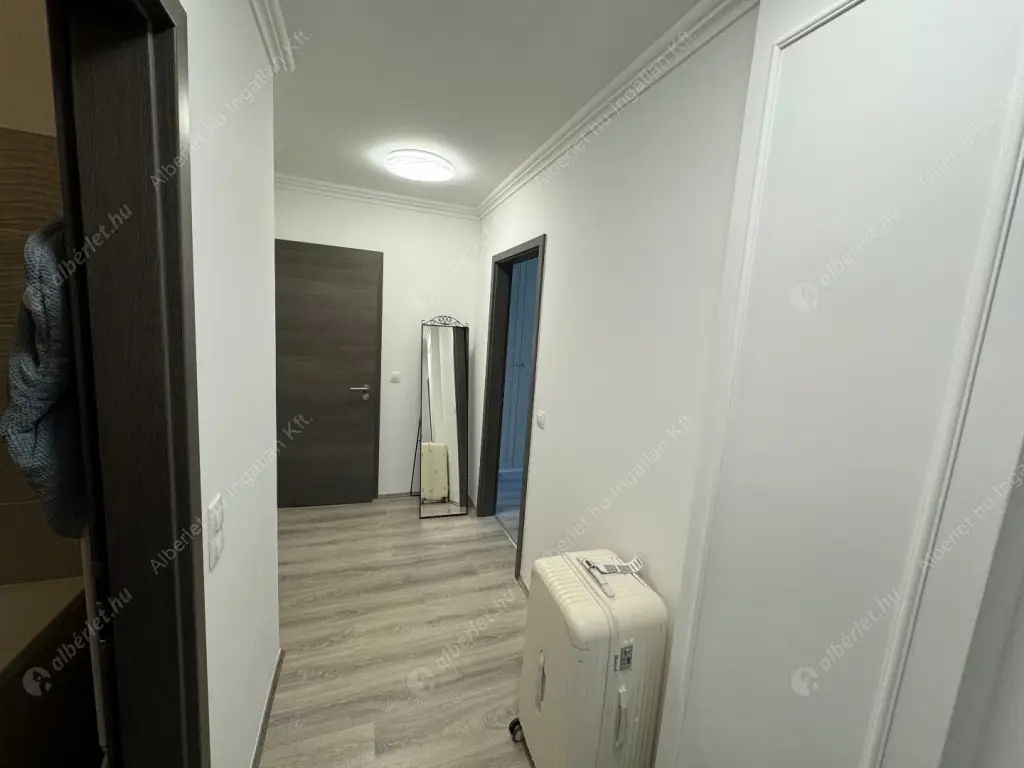 Kiadó albérlet 420000 Ft/hó áron: Budapest, XIII. kerület  Szabolcs utca. Mérete: 82 nm, 3 szobás | Alberlet.hu - 6564289