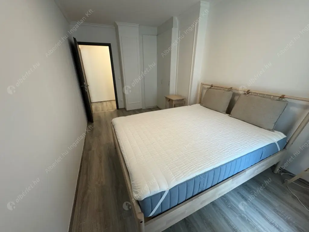 Kiadó albérlet 420000 Ft/hó áron: Budapest, XIII. kerület  Szabolcs utca. Mérete: 82 nm, 3 szobás | Alberlet.hu - 6564291