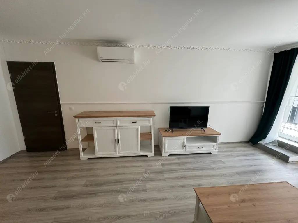 Kiadó albérlet 420000 Ft/hó áron: Budapest, XIII. kerület  Szabolcs utca. Mérete: 82 nm, 3 szobás | Alberlet.hu - 6564302