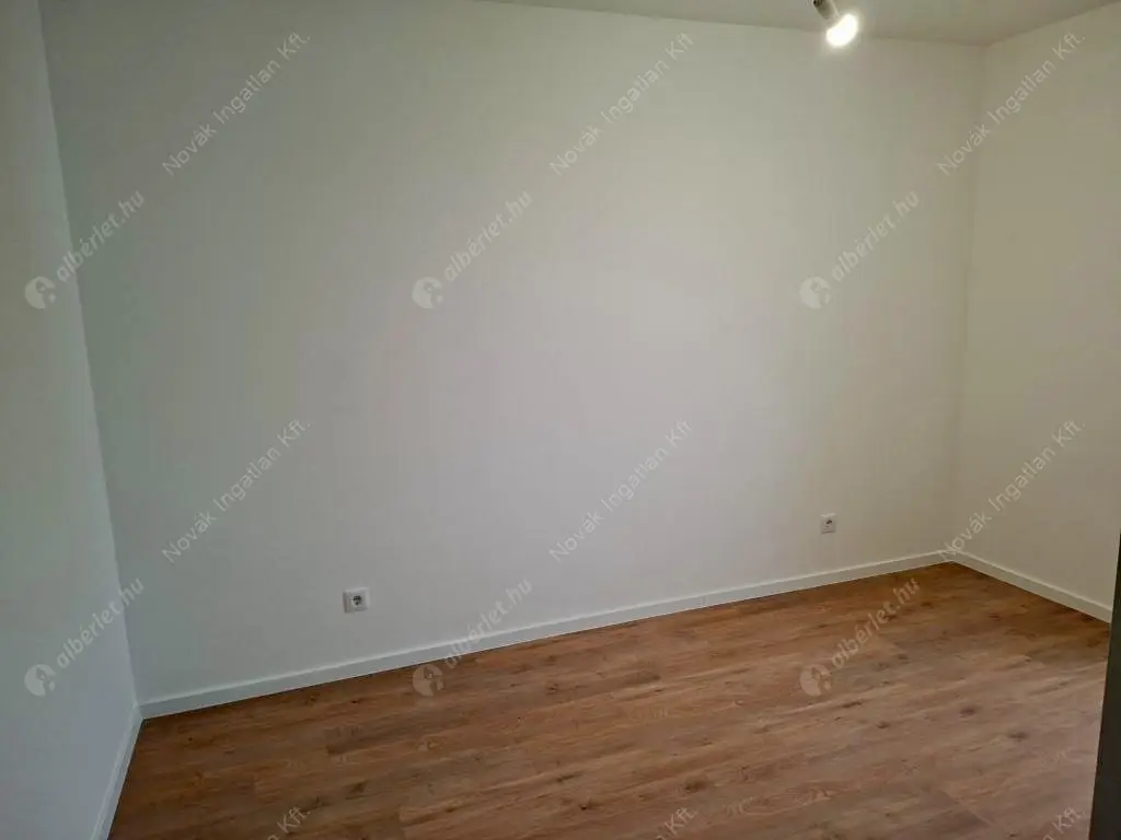 Kiadó albérlet 610000 Ft/hó áron: Budapest, XIII. kerület  Szabolcs utca. Mérete: 82 nm, 4 szobás | Alberlet.hu - 6585480