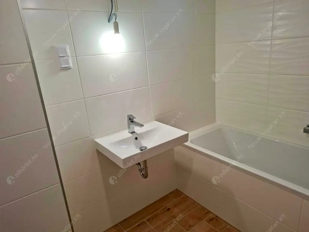 Kiadó albérlet 610000 Ft/hó áron: Budapest, XIII. kerület  Szabolcs utca. Mérete: 82 nm, 4 szobás | Alberlet.hu - 6585485