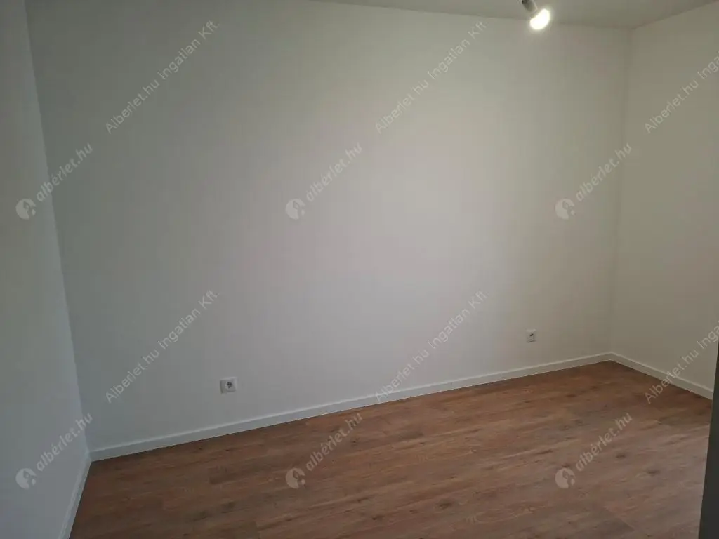 Kiadó albérlet 640000 Ft/hó áron: Budapest, XIII. kerület  Szabolcs utca. Mérete: 82 nm, 4 szobás | Alberlet.hu - 6586456